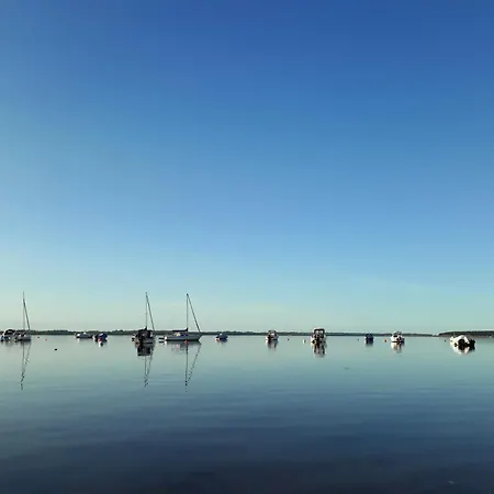 Werder -- Grosses Sonnendeck -- 150m I Sauna I Ekamin I Bis 8 Pers I Meerblick I By 