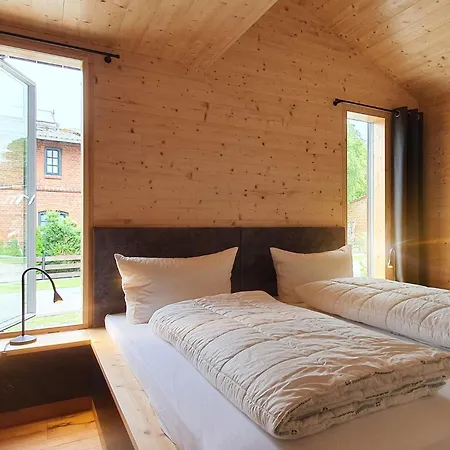 Werder -- Grosses Sonnendeck -- 150m I Sauna I Ekamin I Bis 8 Pers I Meerblick I By 