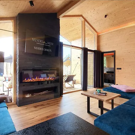 Werder -- Grosses Sonnendeck -- 150m I Sauna I Ekamin I Bis 8 Pers I Meerblick I By 