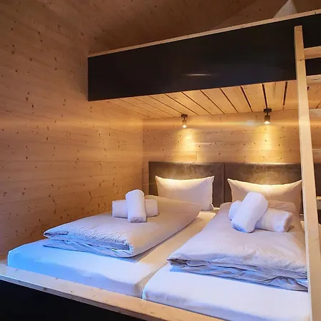 Werder -- Grosses Sonnendeck -- 150m I Sauna I Ekamin I Bis 8 Pers I Meerblick I By 