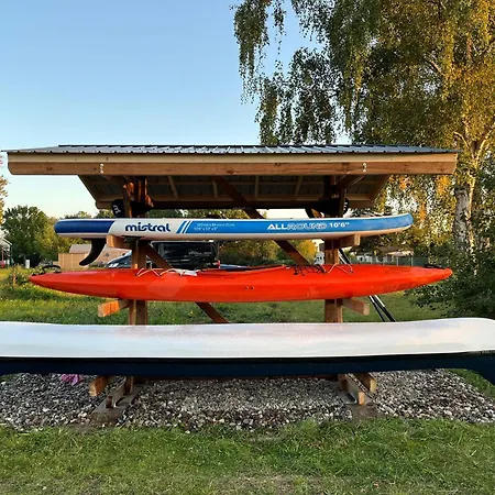 Werder -- Grosses Sonnendeck -- 150m I Sauna I Ekamin I Bis 8 Pers I Meerblick I By 